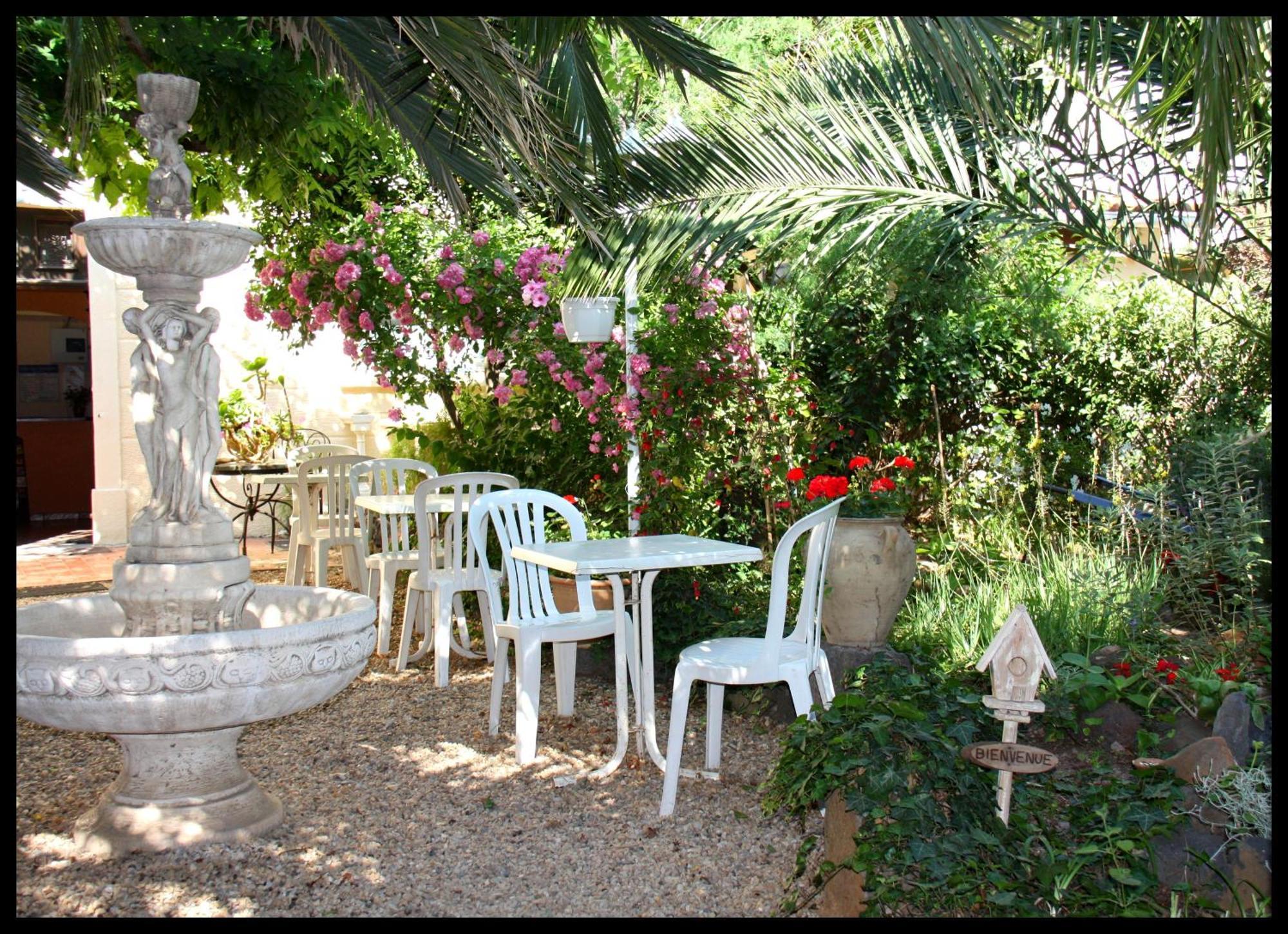 Les Jardins Du Patriarche Hotel Agde Exterior photo
