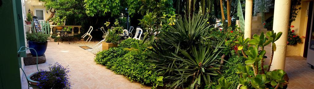 Les Jardins Du Patriarche Hotel Agde Exterior photo